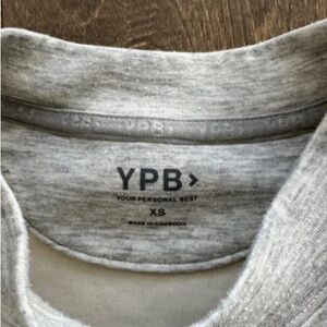 Abercrombie active wear sweatshirt